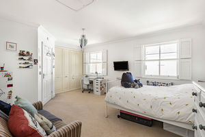 Photo 35- click for photo gallery